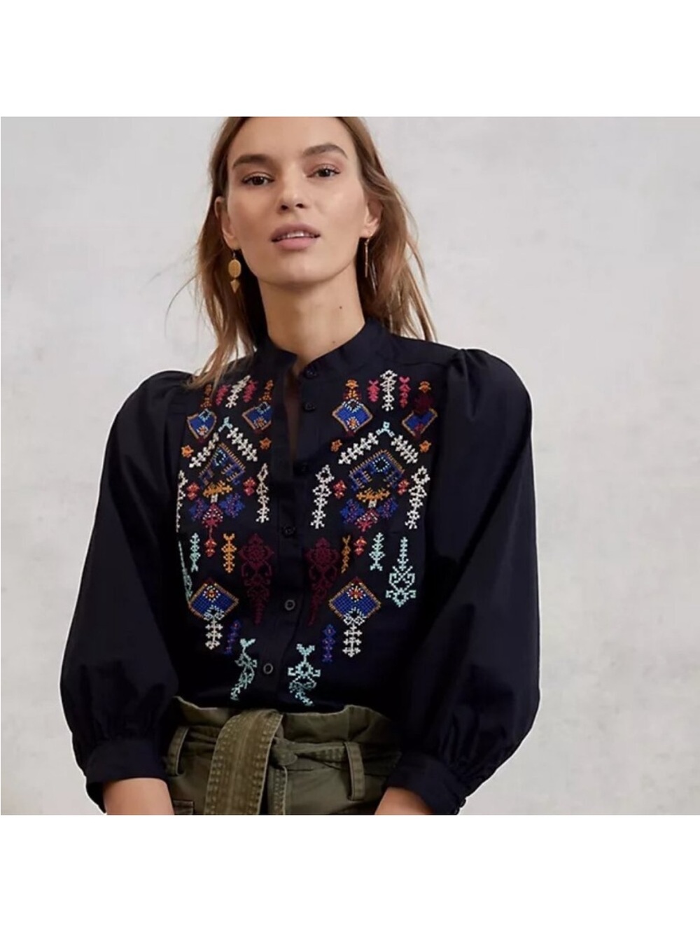 Pilcro Anthropologie Jodie Embroidered Button Down Shirt Blouse Top Medium